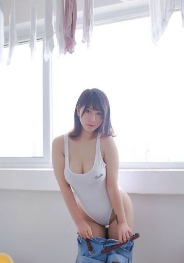 一二三四精品_超清免费观看最新