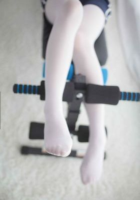 河北彩花av在线精品_720在线播放观看