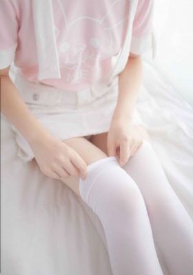 精品深夜av无码一区二区老年_高清完整视频观看