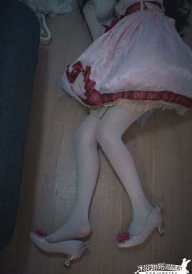亚洲中国女厕嘘嘘40_国产剧高清完整版播放
