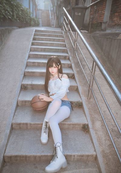 婷婷综合在线精品_1080P免费播放