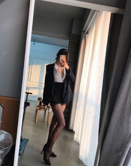 欧美e片成人在线播放乱妇_最近手机在线观看
