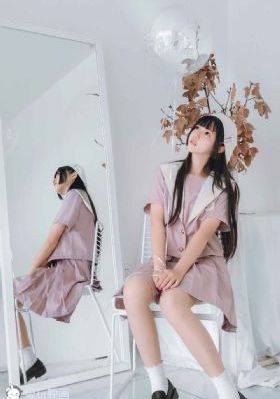 国产肉丝袜足交在线观看_超清在线观看完整版
