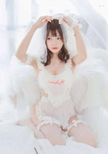 欧美日韩日日色色_720动漫免费观看